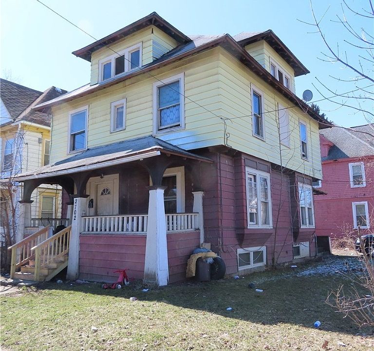1st image of 2702 Midland Ave