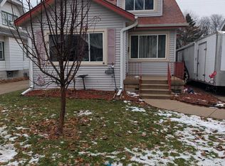 2530 N 58th St, Milwaukee, WI 53210