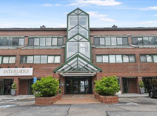 58 Merrimac St APT 2-3, Newburyport, MA 01950