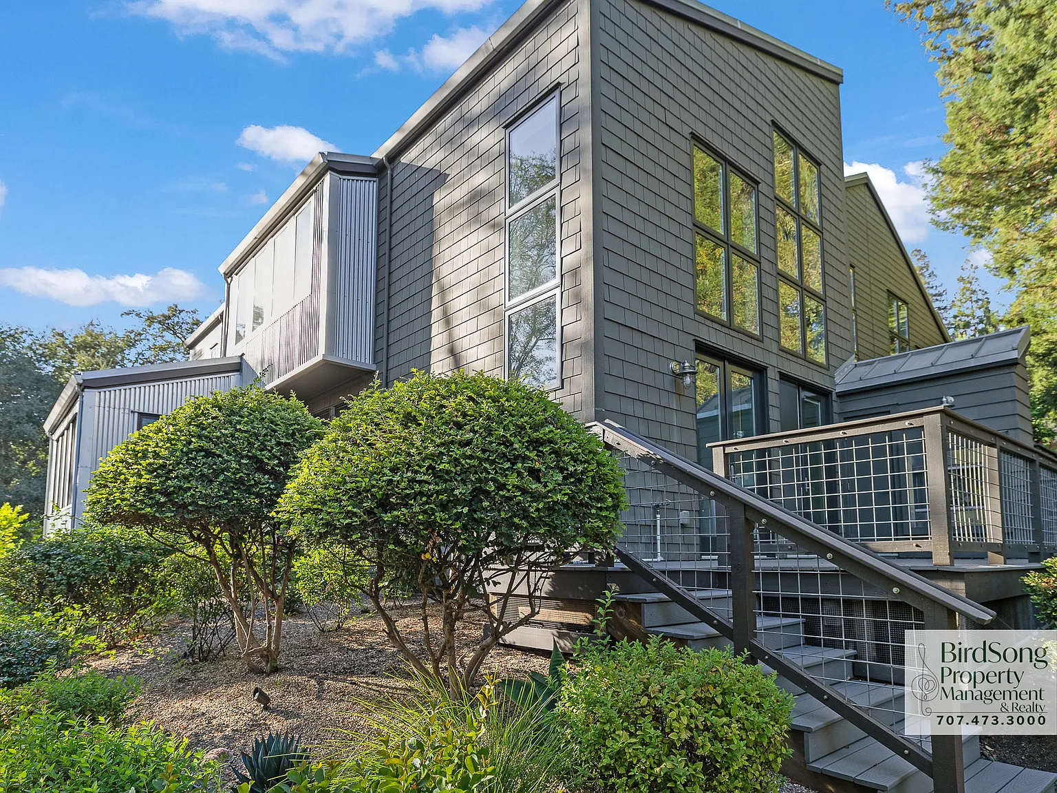 2 bed, 2.5 bath, 1763 sqft, $5,600 — Photo 1
