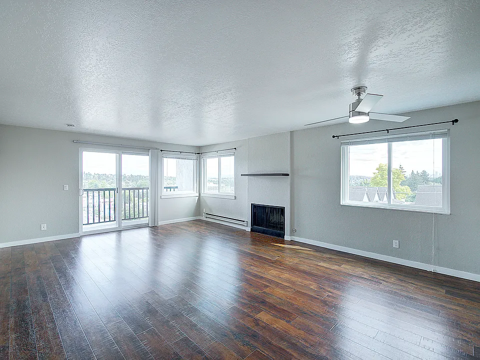 8500 Linden Ave N #303