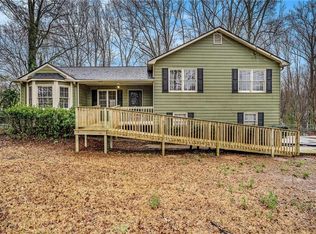 832 Toonigh Rd, Canton, GA 30115