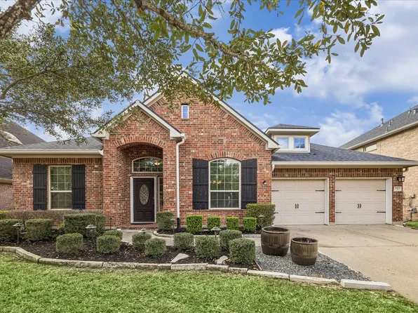 2902 Red Maple Dr, Katy, TX 77494