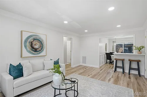 441 S Clay Ave #D Photo 1