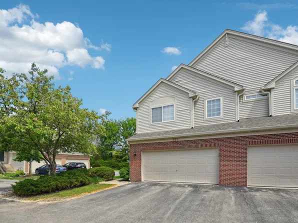 281 Nicole Dr Unit A, South Elgin, IL 60177