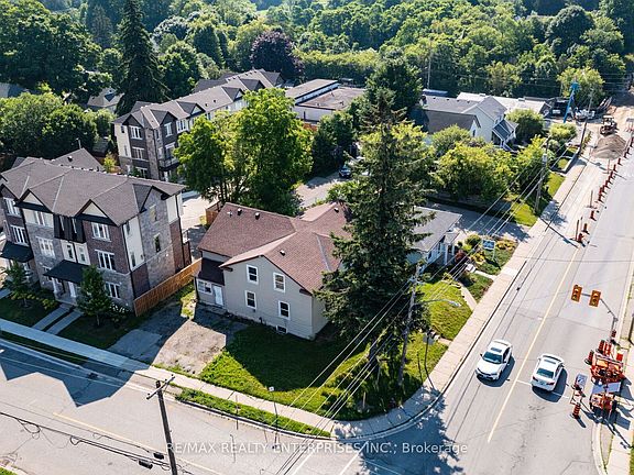 2nd image of 29 Main St S #27A