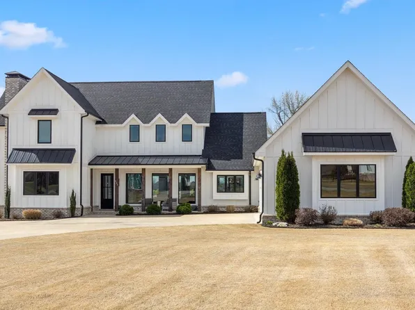 (undisclosed Address), Alexander, AR 72002