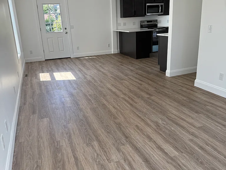 114 North St — Photo 8