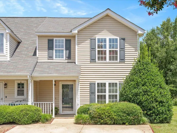 311 Center Heights Ct, Apex, NC 27502