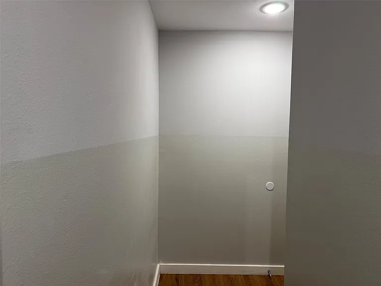 6610 Haight St #A — Photo 12