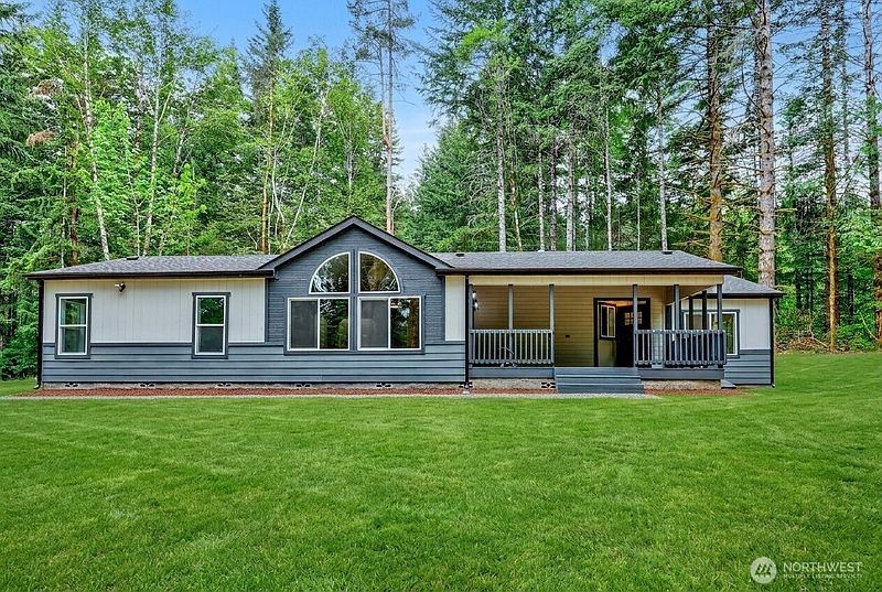 2nd image of 1301 NE Tahuya River Drive