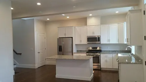 2044A Beacon St #2 Photo 1