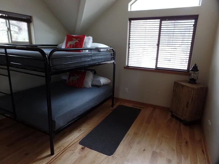 958 Modesto Ave #B — Photo 9