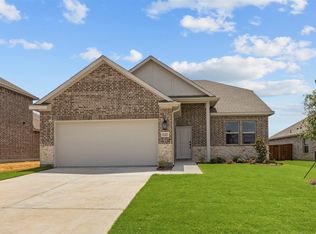 521 Ridgewood Dr, Van Alstyne, TX 75495