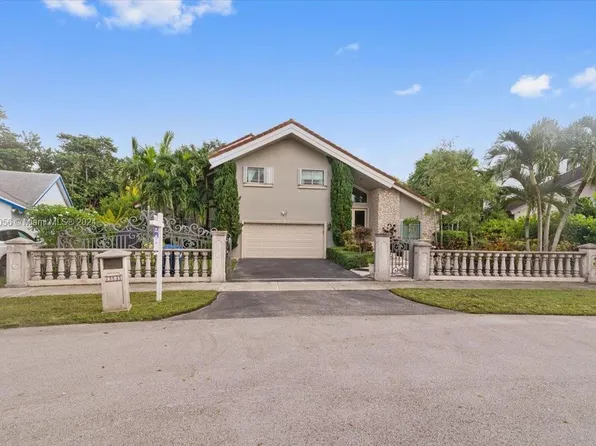 13545 SW 119th St, Miami, FL 33186