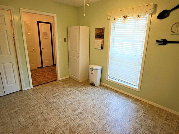 5th image of 3089 McVay Trail Dr