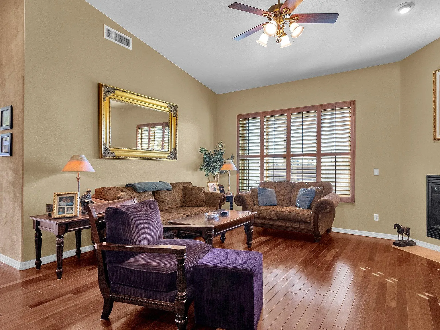 4 bed, 2680 sqft, $2,900 — Photo 3