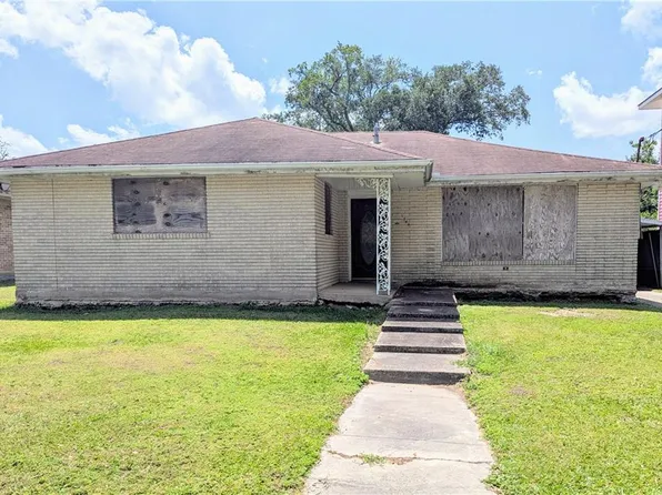 1344 Mithra St, New Orleans, LA 70122