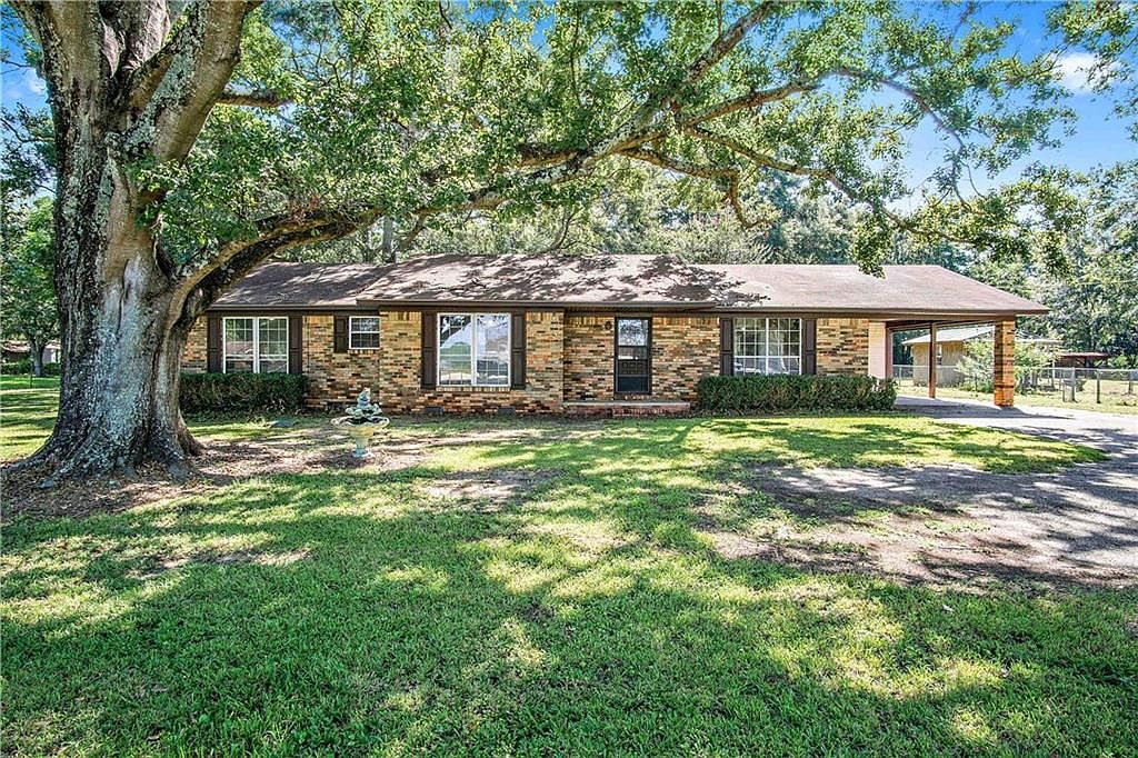 8821 Grand Bay Wilmer Rd S, Grand Bay, AL 36541 Zillow