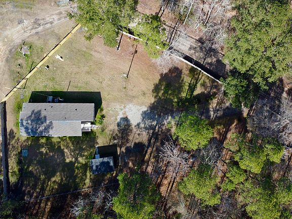 3rd image of 235 Forest Cv