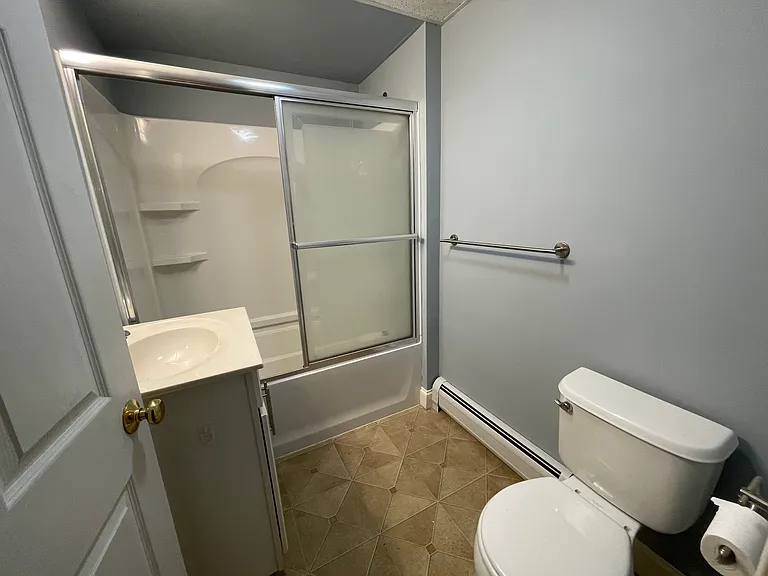 79 Pleasant St #2 — Photo 3