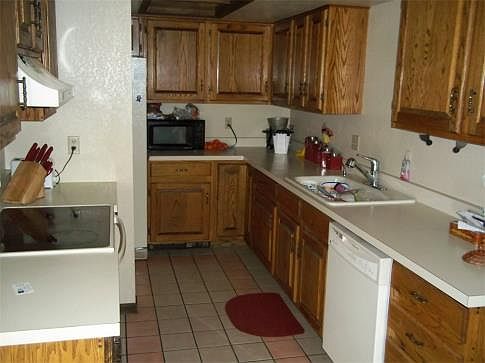 3rd image of 2353 Sybille Dr