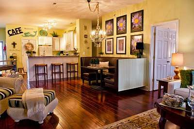 Elegant Dining
