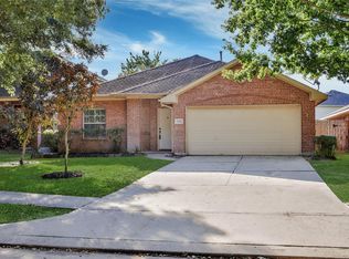 32414 Summer Park Ln, Conroe, TX 77385