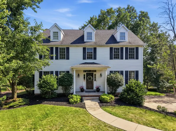 112 Ontario Ct, Gibsonia, PA 15044