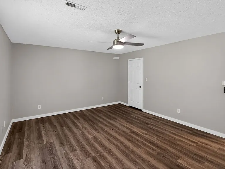 78 Misty Dr — Photo 27