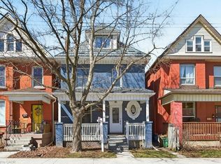 49 Cheever St, Hamilton, ON L8L 5R6