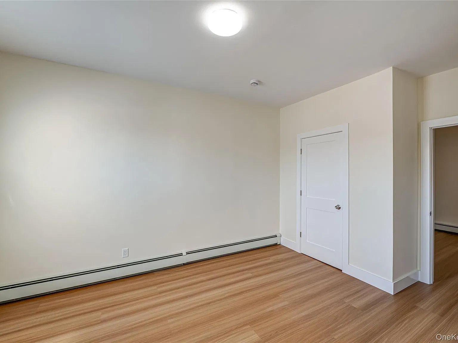 1 bed, 1.0 bath, 600 sqft, $2,500 — Photo 2