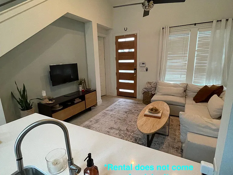 1409 Canterbury St #B — Photo 7