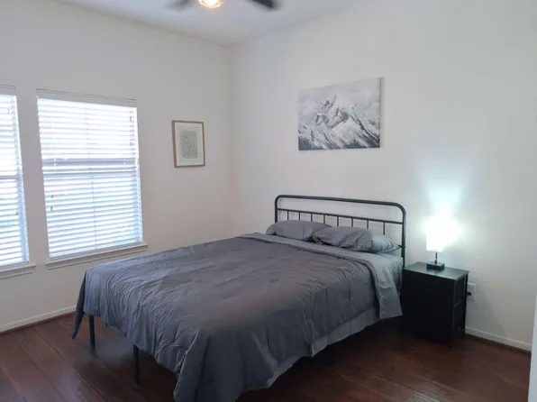 (undisclosed Address), Houston, TX 77047