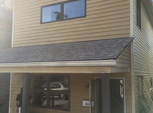 464 Edith St, Pittsburgh, PA 15211