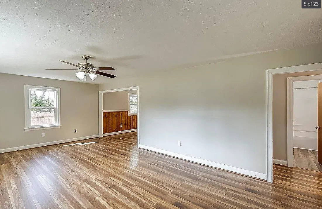 2 bed, 1176 sqft, $1,450 — Photo 3