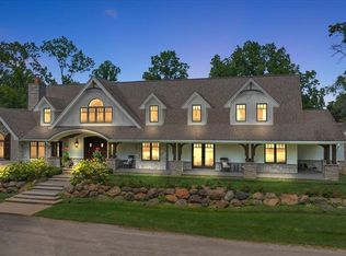 2660 W Buell Rd, Oakland, MI 48363