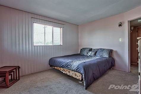 Bedroom #1