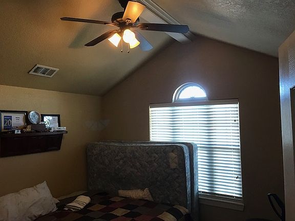 5th image of 304 Ironwood