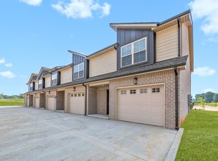 2907 Ashland City Rd, Clarksville, TN 37043
