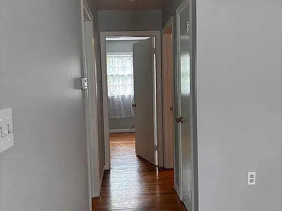 1676 Western Ave #1B — Photo 1