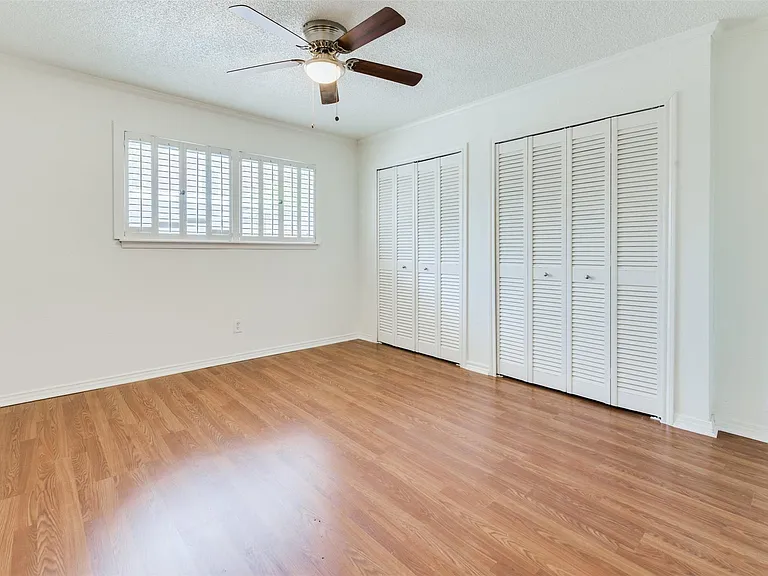 2229 Mimosa Dr #9 — Photo 9