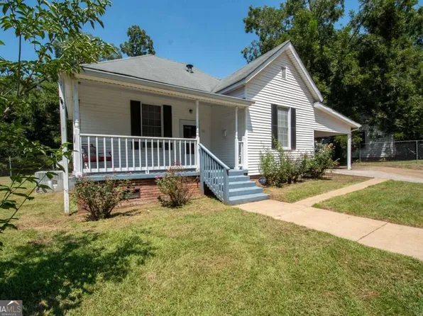 20 Wilson St, Manchester, GA 31816