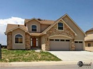6787 Pumpkin Ridge Dr, Windsor, CO 80550
