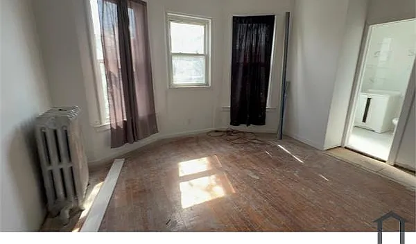 679 E 223rd St #2 — Photo 3