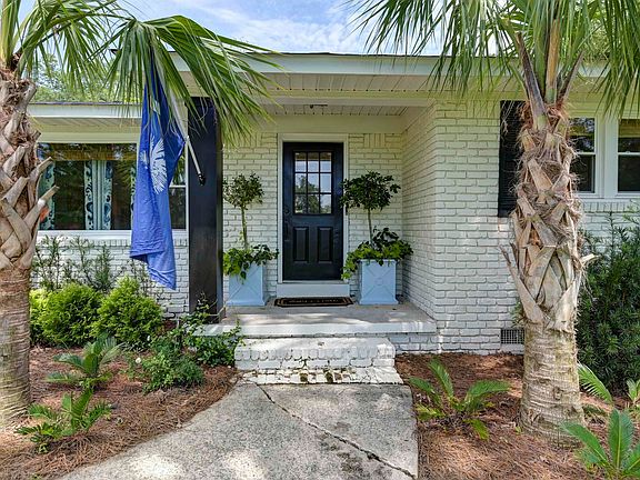 2nd image of 4205 Havana Ct
