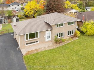 128 Rose St, Barrie, ON L4M 2T7