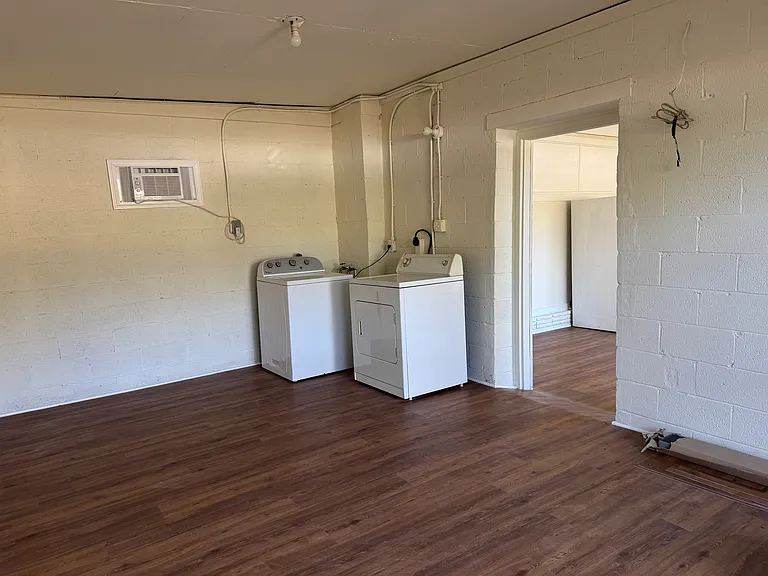 102 Country Club Rd — Photo 13