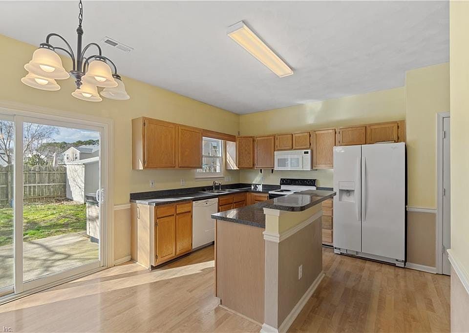 1st image of 3644 Crofts Pride Dr