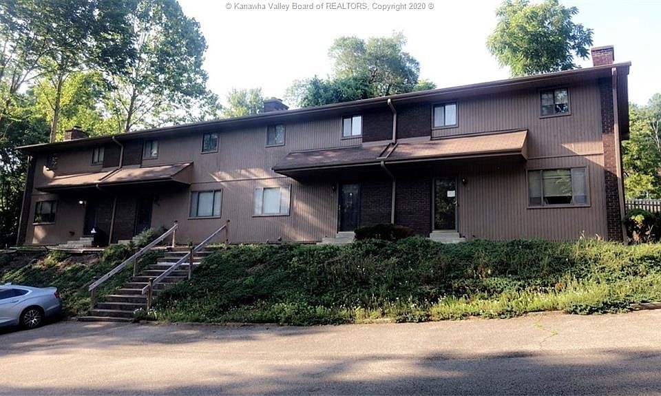 2nd image of 1 Briar Hill Rd